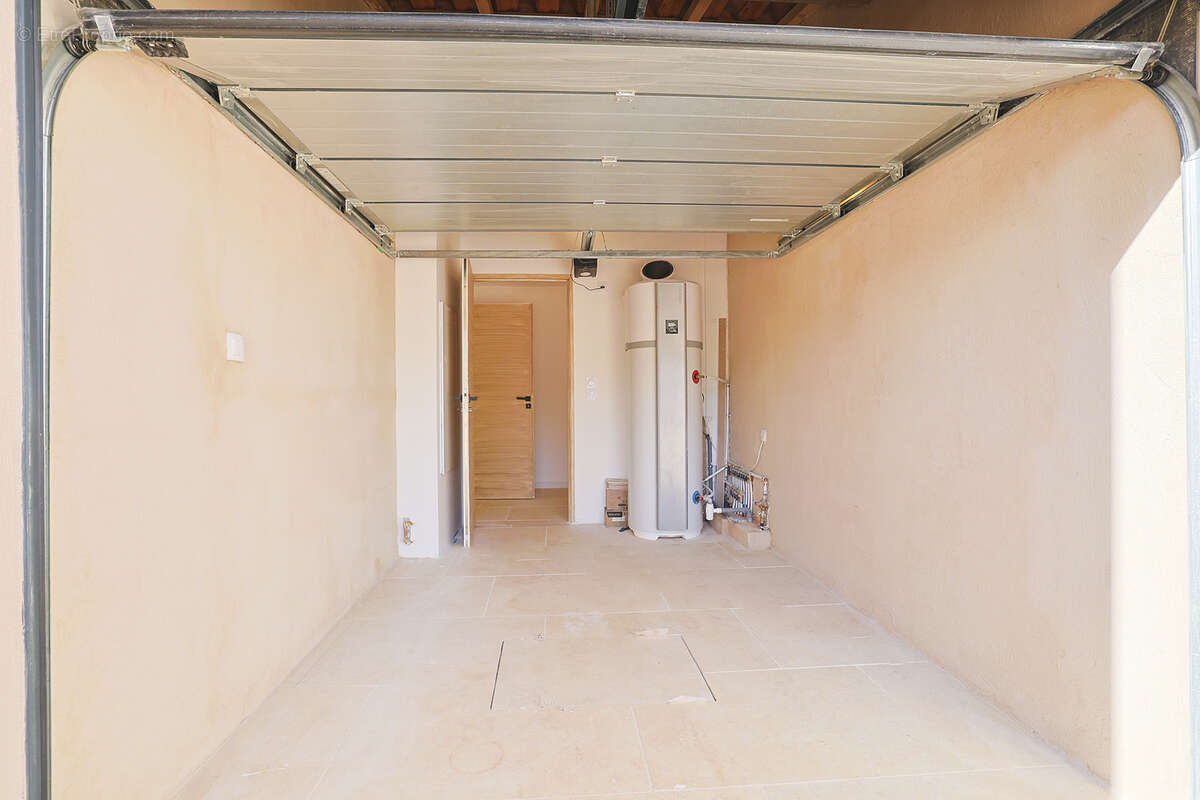 Maison à PUGET-VILLE