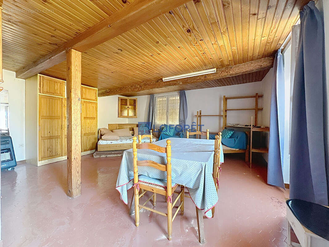 Appartement à DRAGUIGNAN