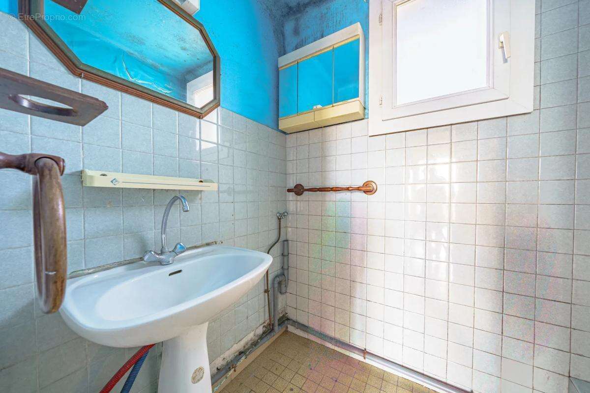 Appartement à MARSEILLE-15E