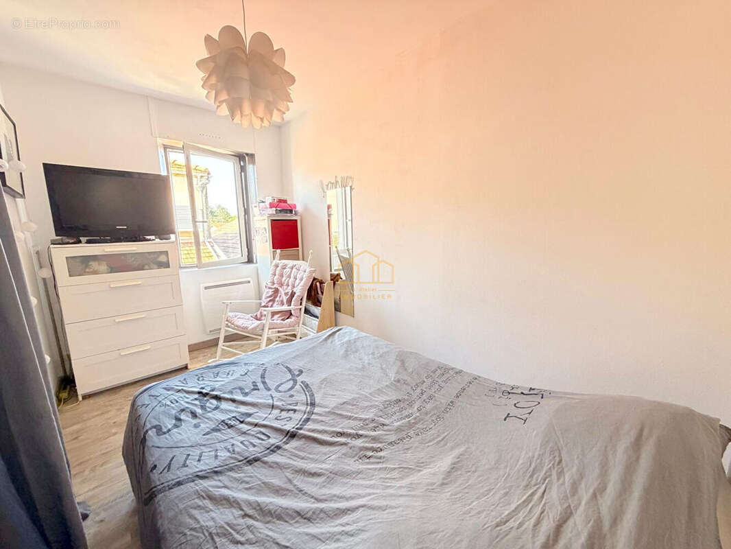 Charmante maison de ville T3 à vendre au centre de Gujan-Mestras - photo 7