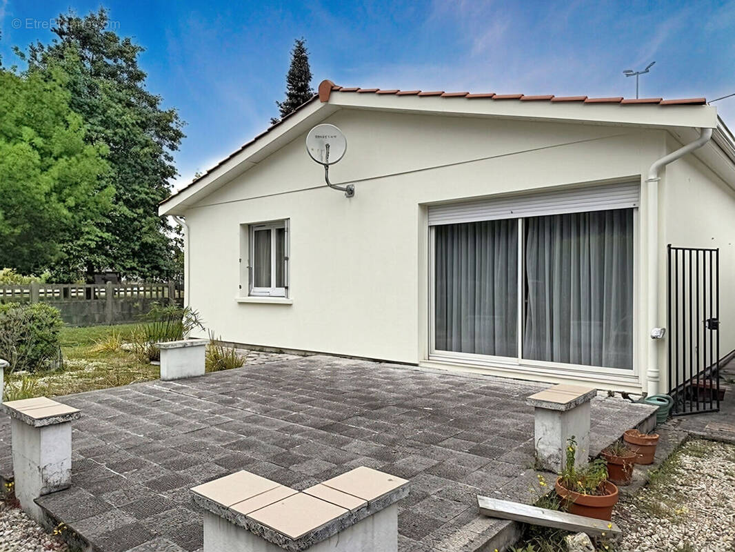 Maison à VILLENAVE-D'ORNON