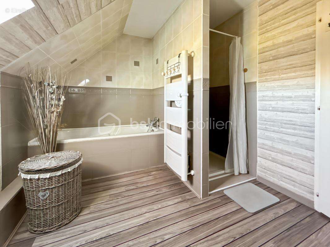 Maison 7 pièces de 179 m² à Nailly (89100) - photo 19