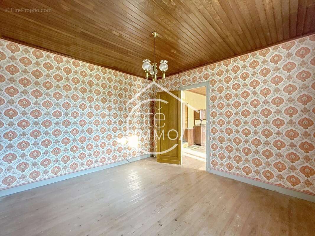 Maison à CASTILLON-LA-BATAILLE