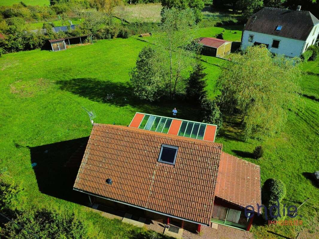 Maison à AUTRY-ISSARDS