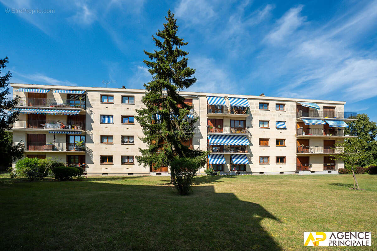 Appartement Maisons Laffitte 4 pièce(s) 98.76 m2 - photo 6