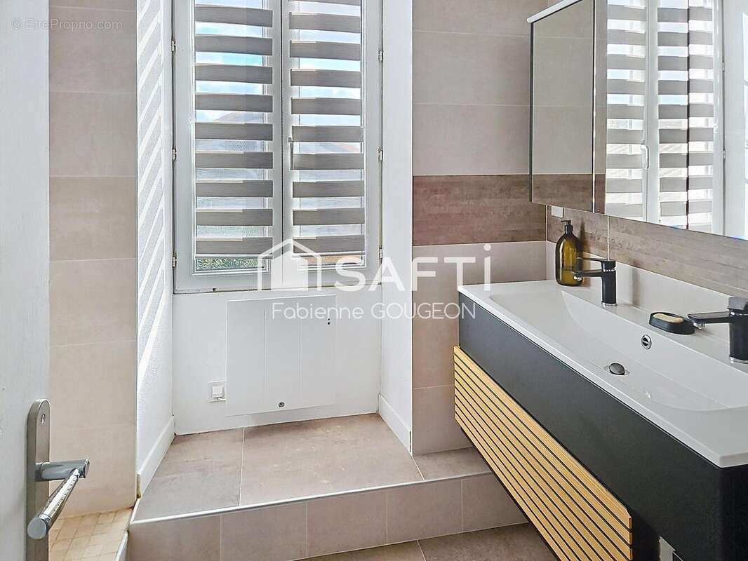 Photo 8 - Maison à BALZAC