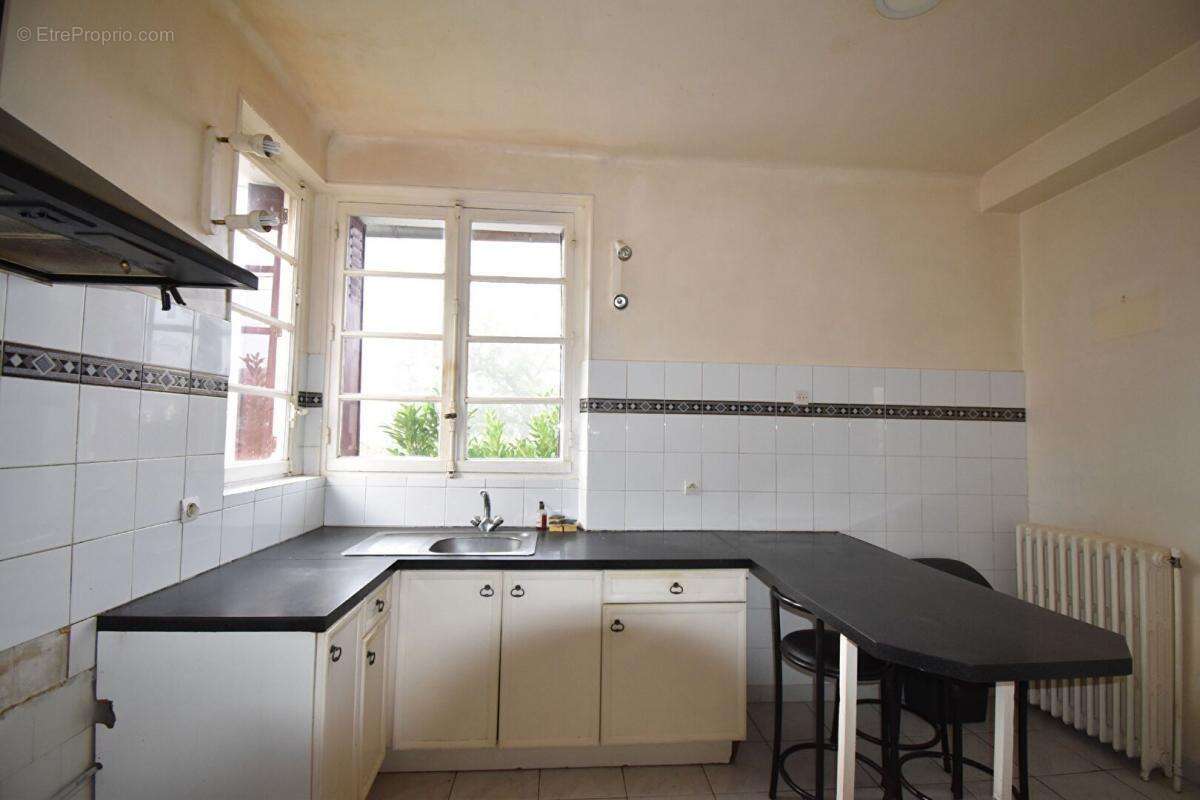 Maison à COSNE-COURS-SUR-LOIRE