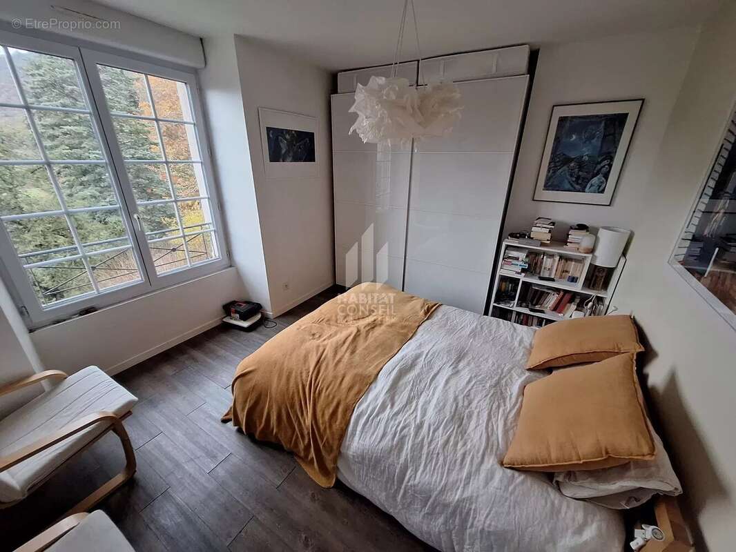 Appartement à VARCES-ALLIERES-ET-RISSET