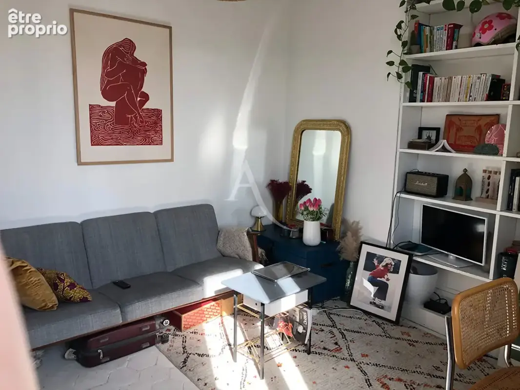 Appartement à PARIS-11E