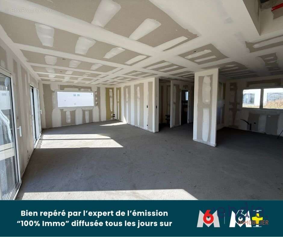 Maison à PLONEOUR-LANVERN