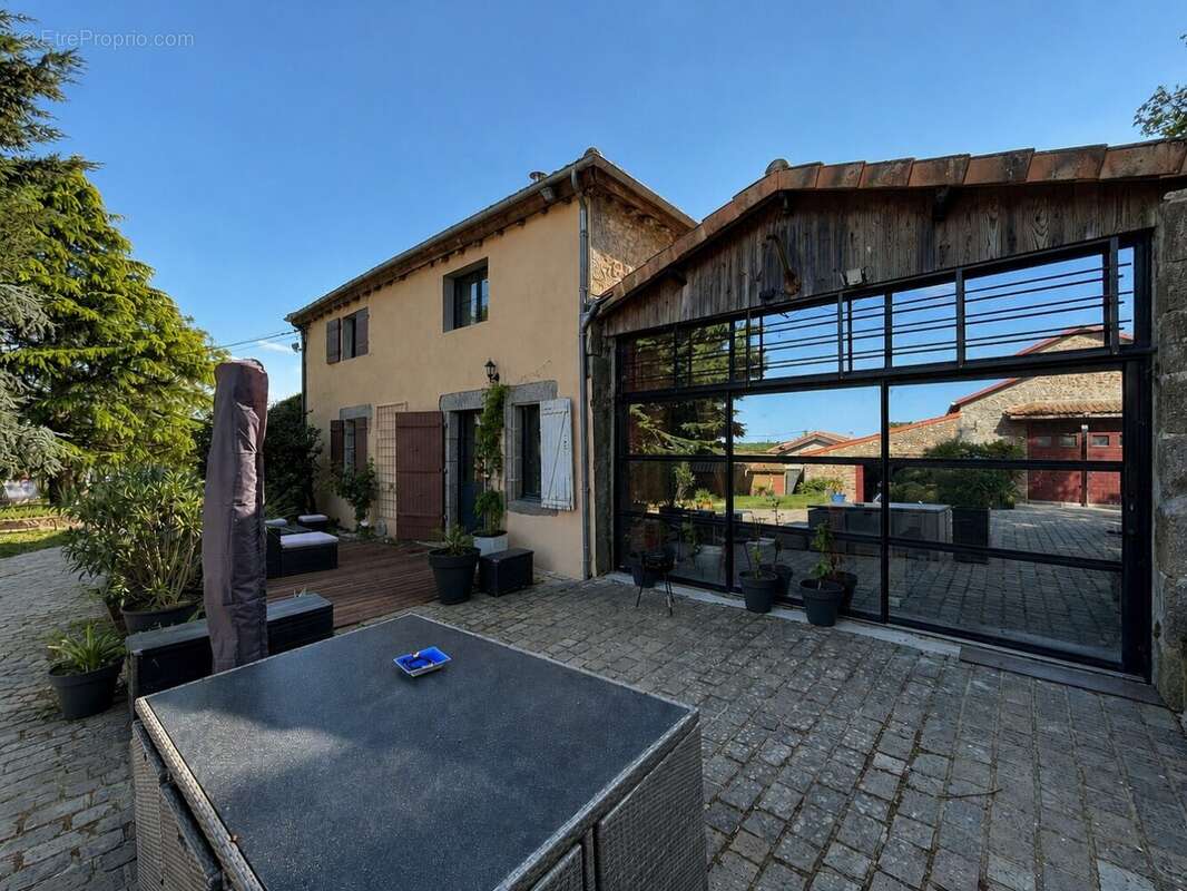 Maison à BRESSUIRE