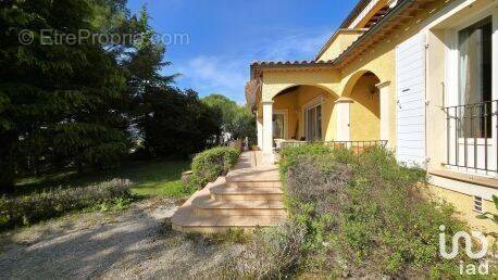 Photo 1 - Maison à BARJAC