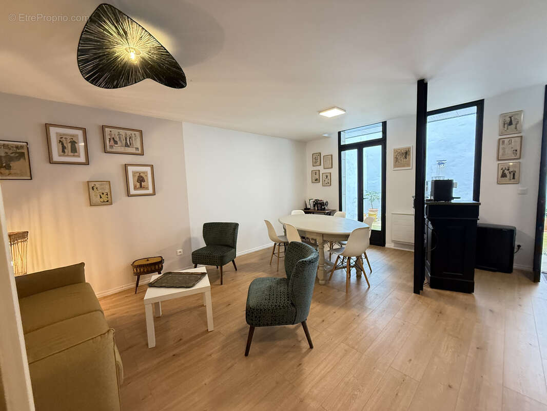 Appartement à BORDEAUX