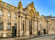 Appartement à PARIS-8E