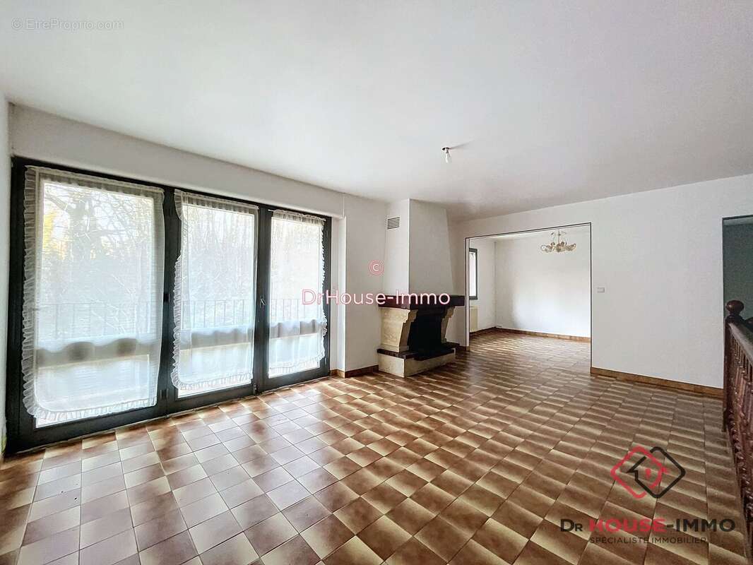 Maison à MARSAC-SUR-L&#039;ISLE