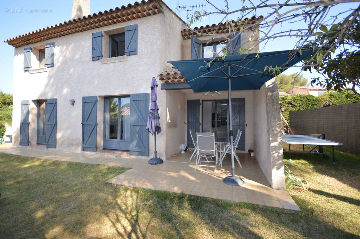 Maison à SAINT-RAPHAEL