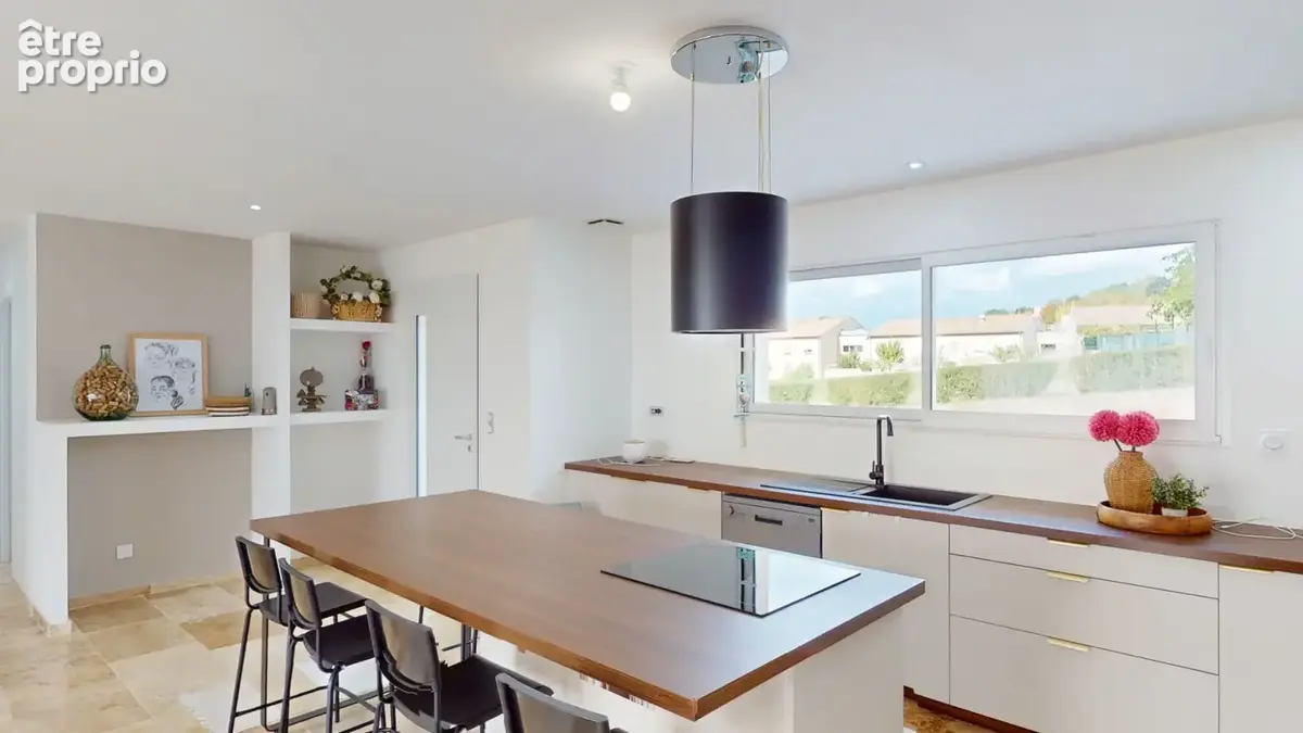 Maison à vendre à Lauzerte garage et vue dégagée - Réf. 339 - photo 3