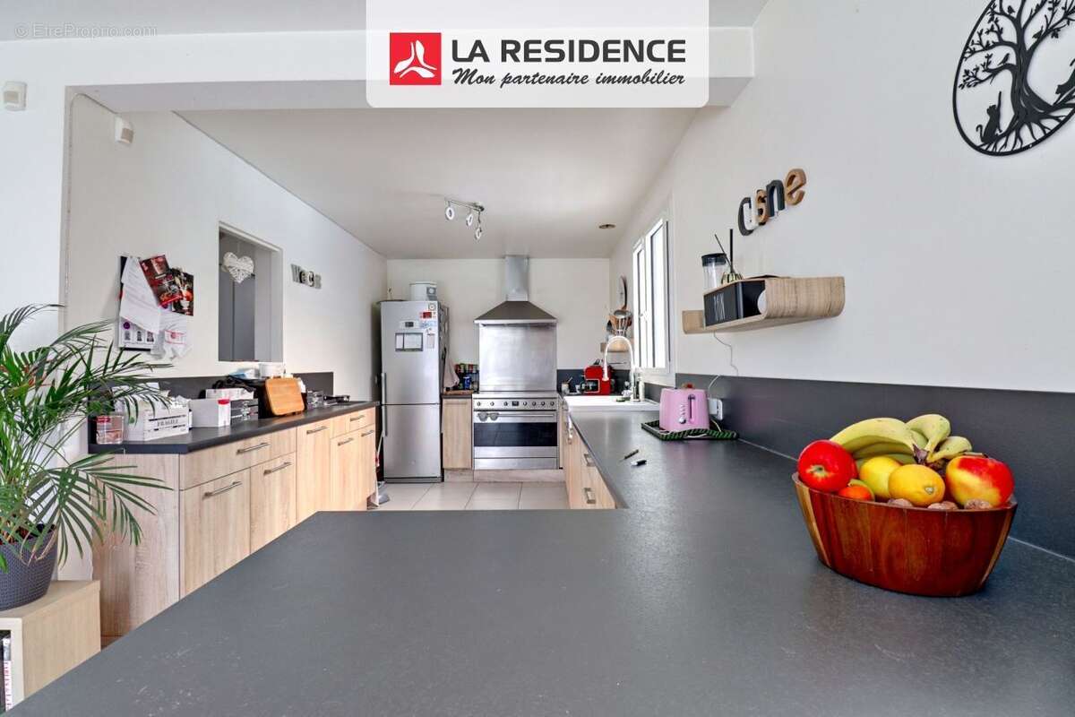 Maison à MONTFORT-L'AMAURY