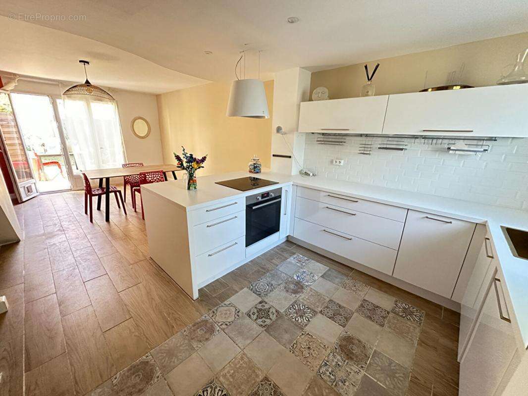 Maison à SALON-DE-PROVENCE