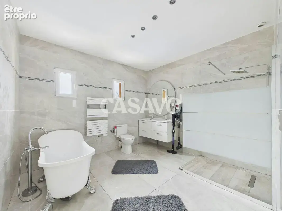 Vente Maison 4 pièces de 106m² - 33530 Bassens - photo 7