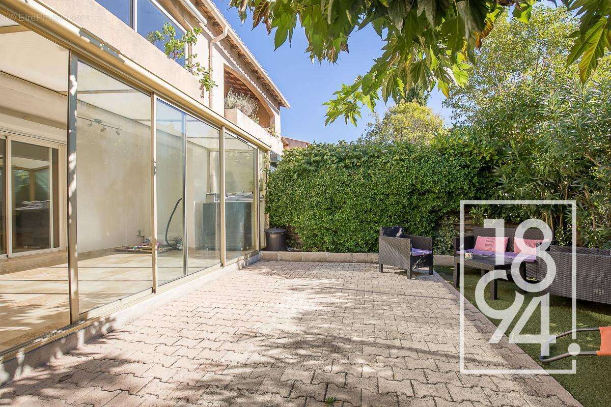 Appartement à SEPTEMES-LES-VALLONS