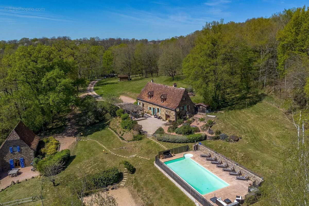 Maison à CARDAILLAC