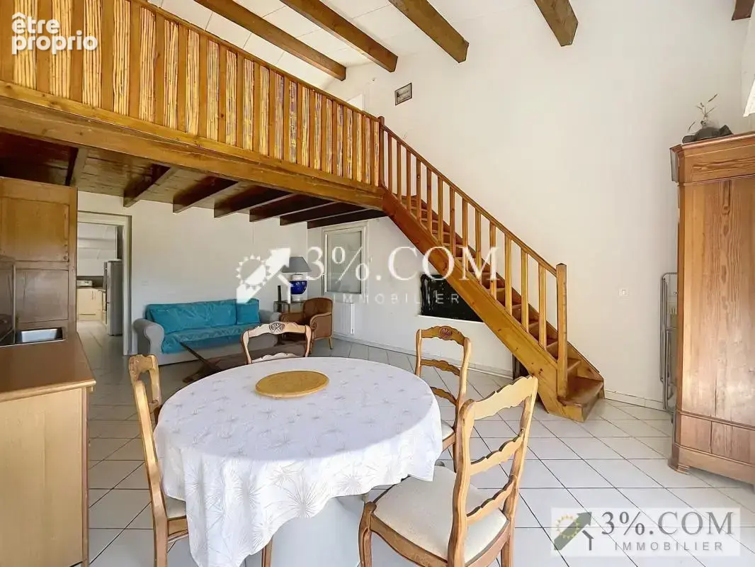 Maison 153 m2  habitables avec 2 logements indépendants et u - photo 5