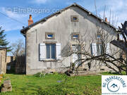 Maison à EPIRY