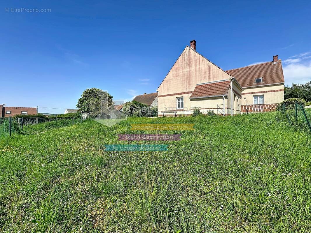 n°1 - Maison à AIRION