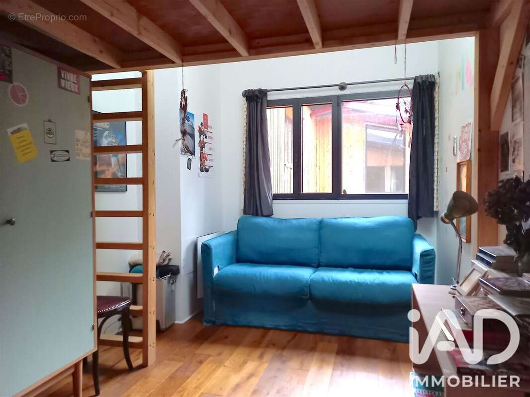 Maison 211 m² à Les Lilas  - photo 9