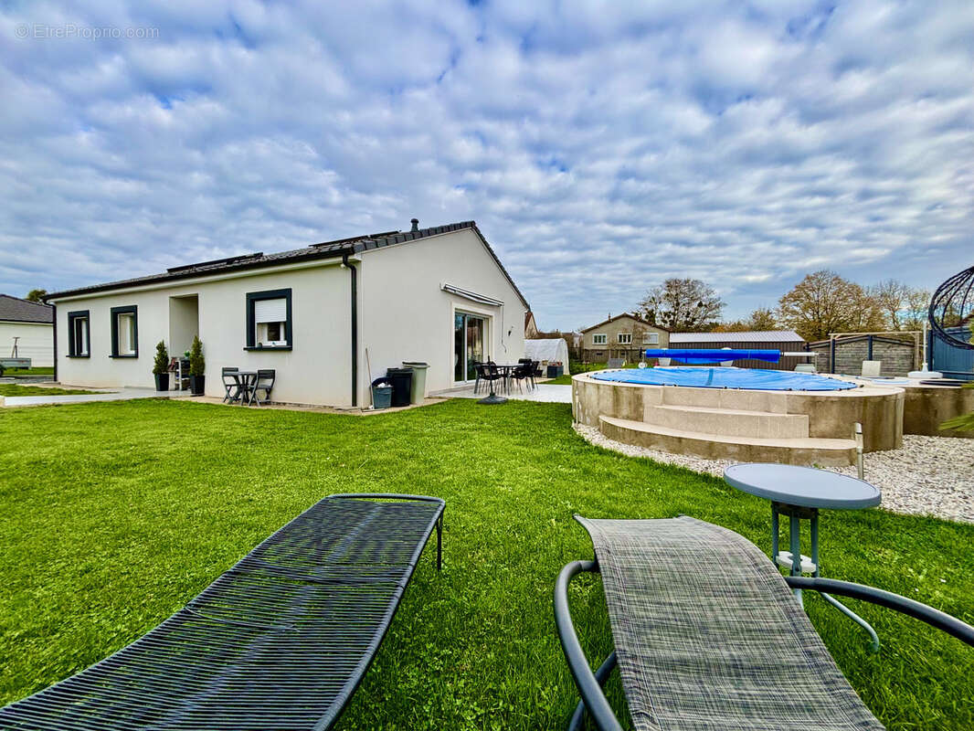 Maison à PARAY-LE-MONIAL