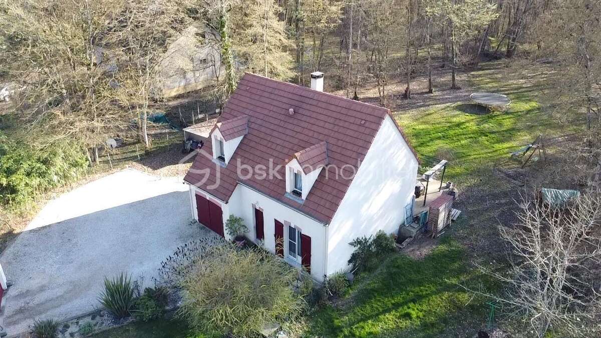 Maison à AUVILLIERS-EN-GATINAIS
