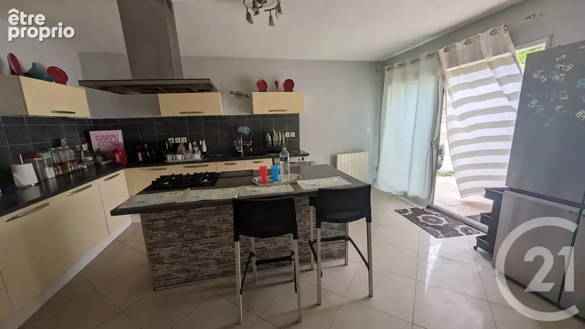 Maison 10 pièces 254 m² à vendre à Bon-Encontre (47240) - photo 2