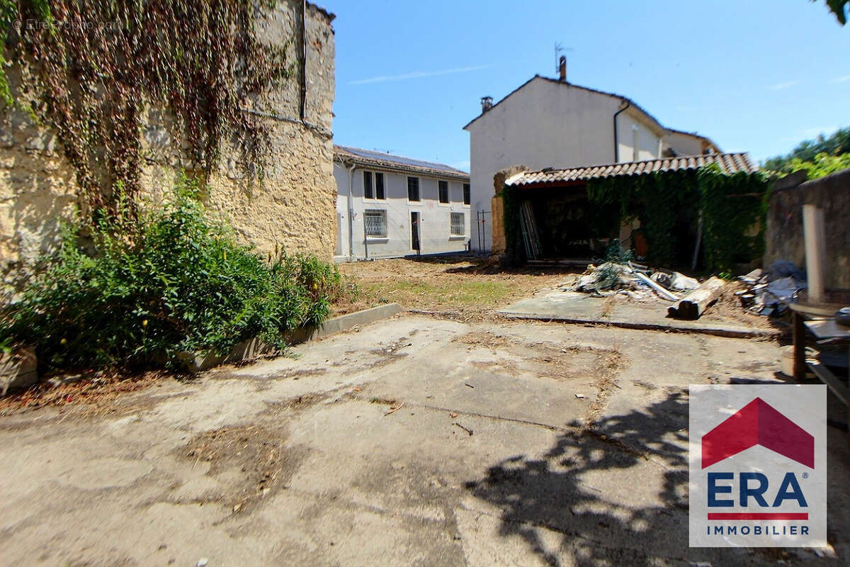 Maison à LAPALUD