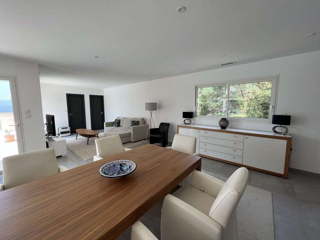 Photo 7 - Maison à SALASC