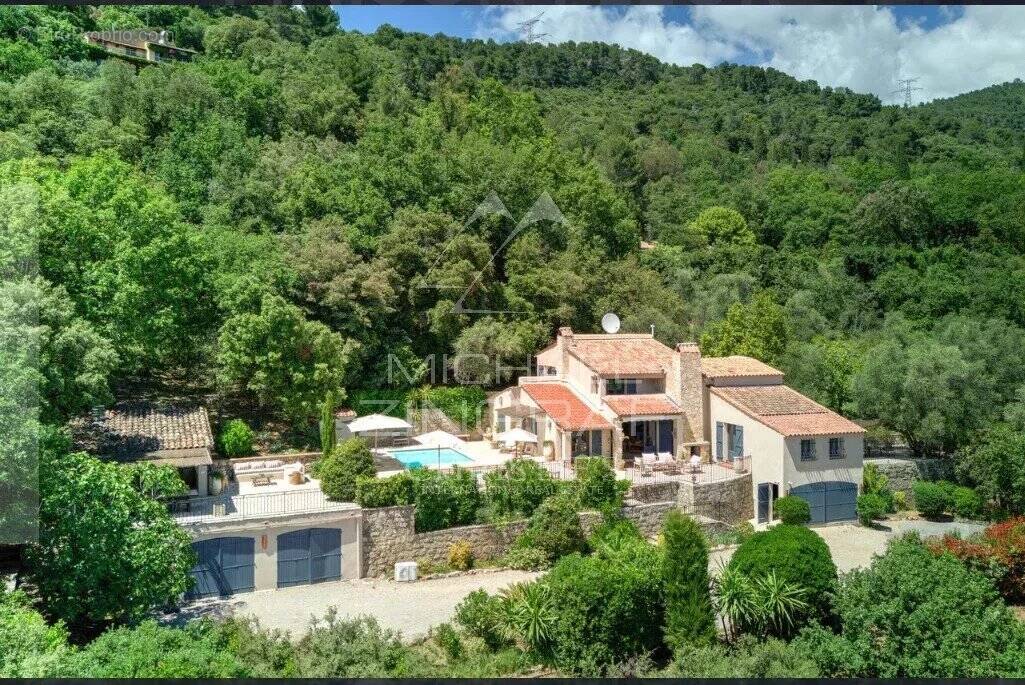 Maison à LE TIGNET