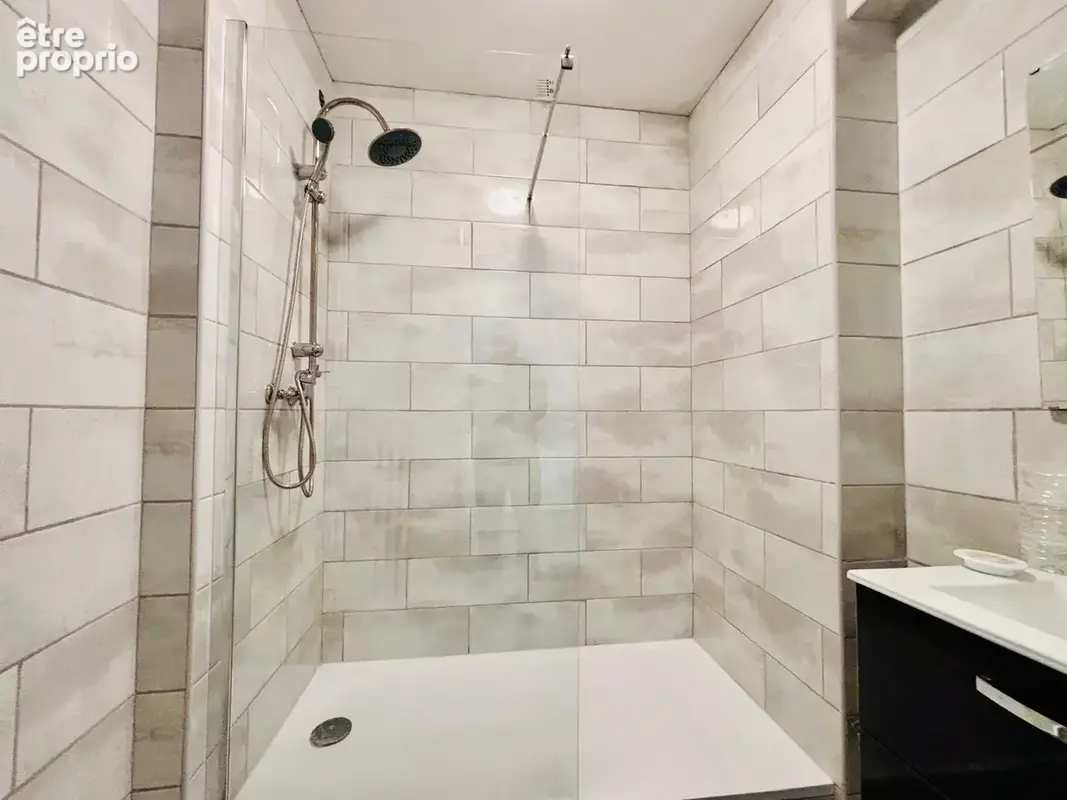 En etage elevee 13013 marseille malpasse pavillonnaire type 3 63m2 lc + 2 balcons - photo 5