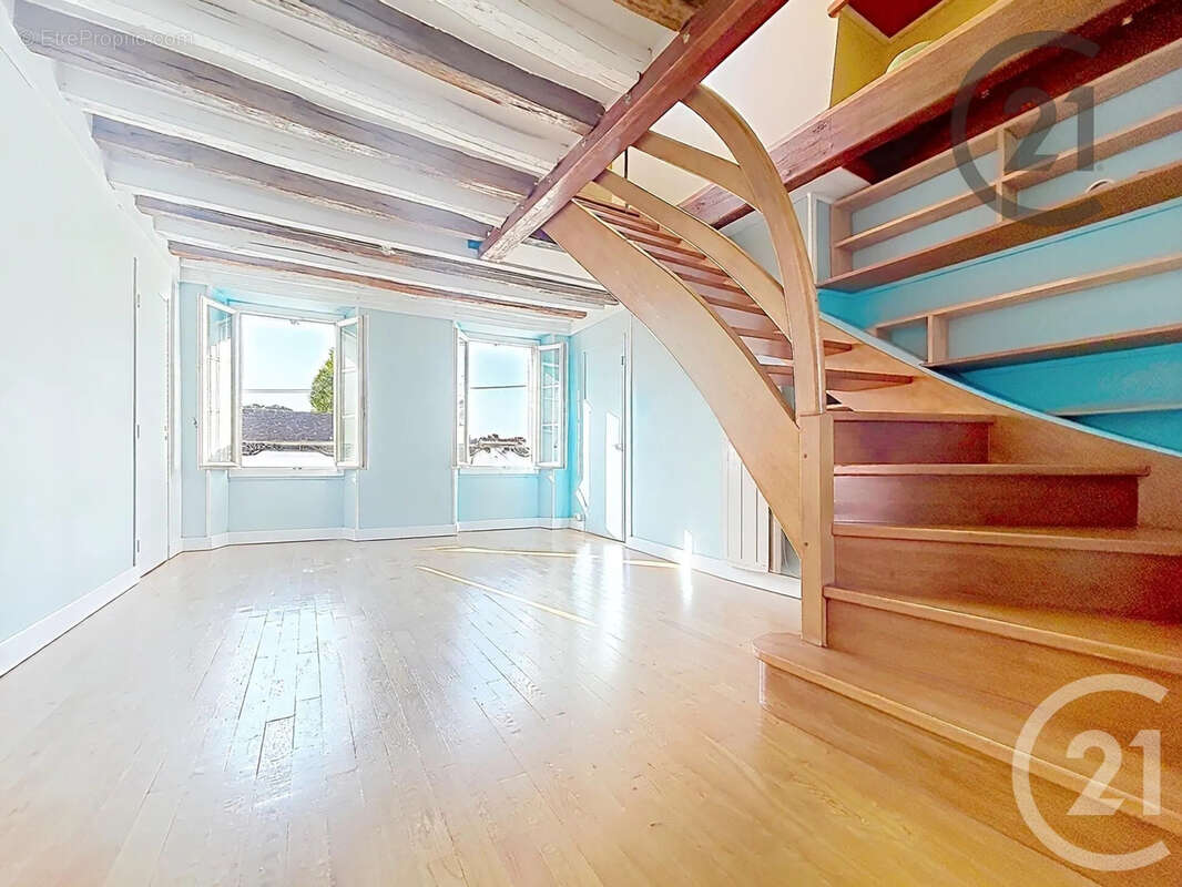 Appartement 108 m² à Fontainebleau  - photo 2