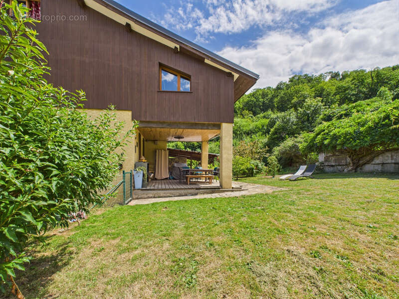 Maison à LES MOLLETTES