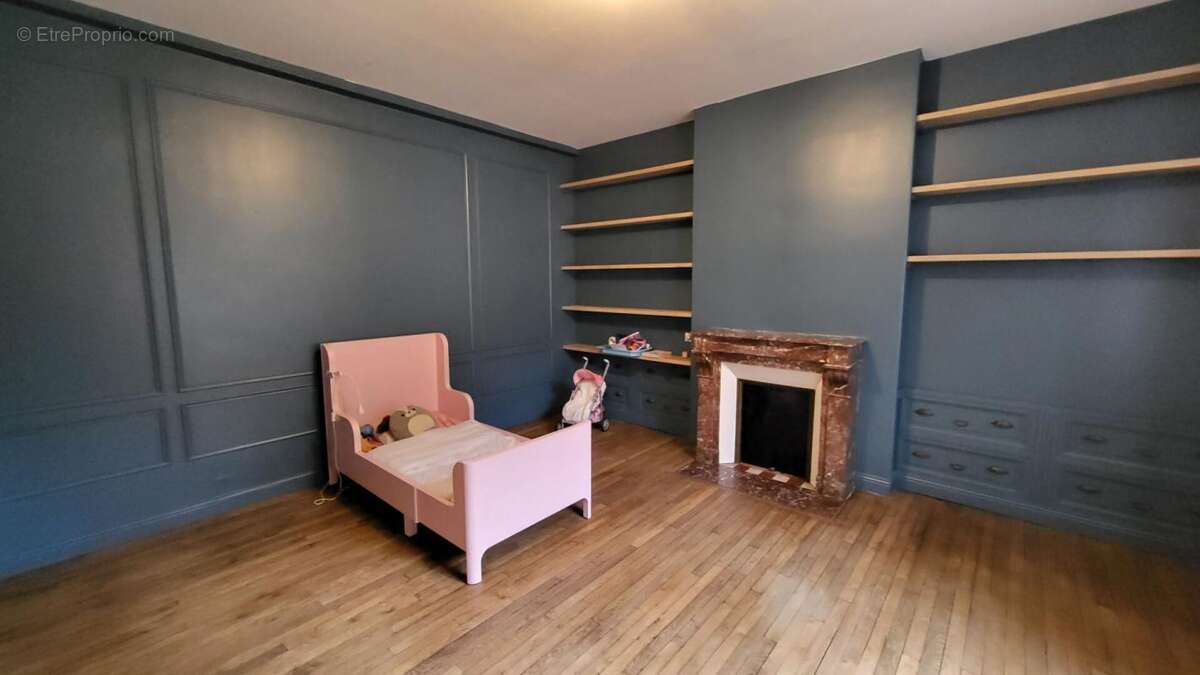 Maison à SAINT-QUENTIN