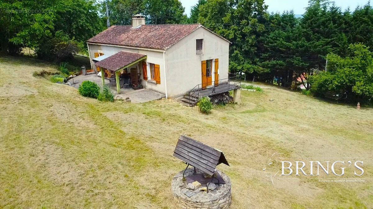 Maison à LE BUISSON-DE-CADOUIN