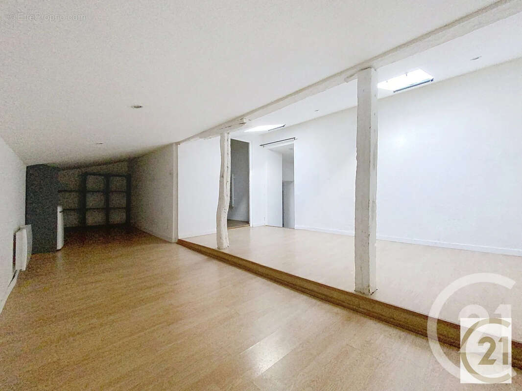 Appartement à VILLENOUVELLE