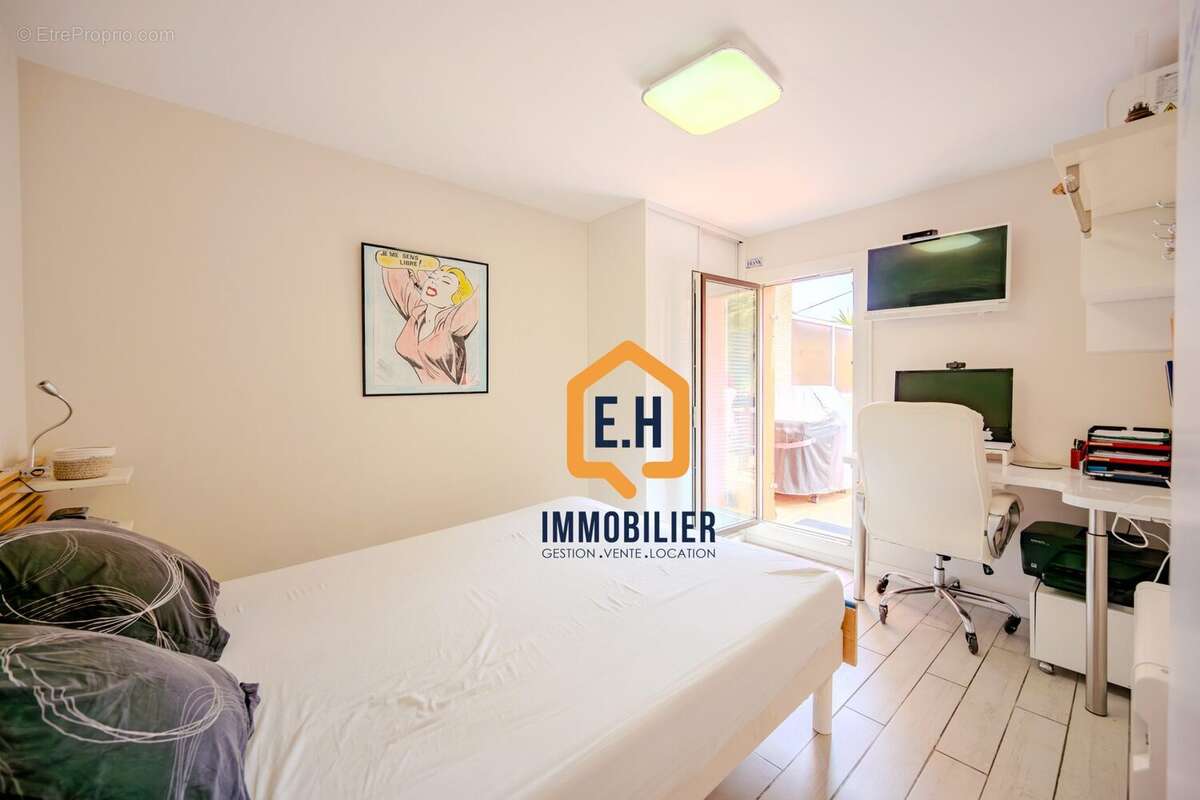 Appartement à CARQUEIRANNE