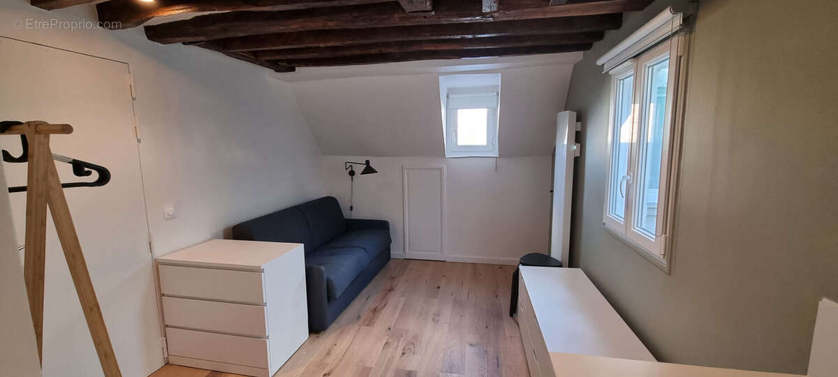 Appartement à PARIS-2E