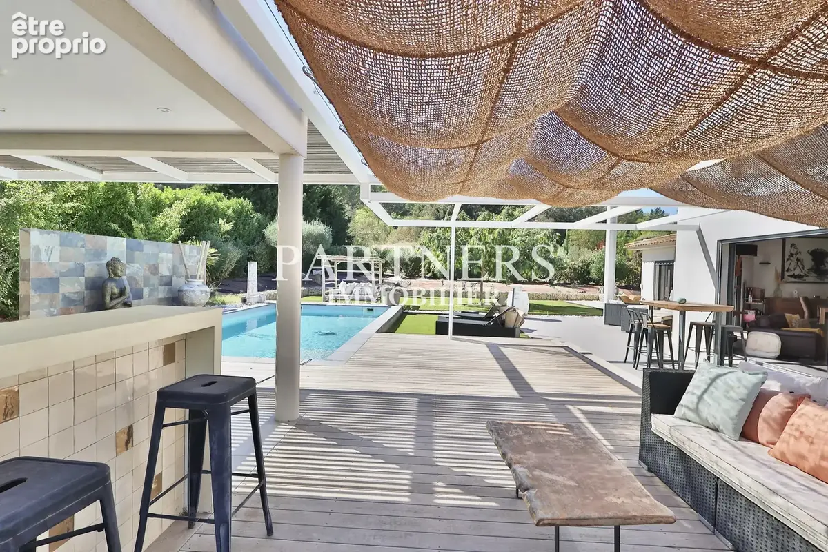 Maison 5 pièces 176 m² à vendre à Cabries (13480) - photo 4