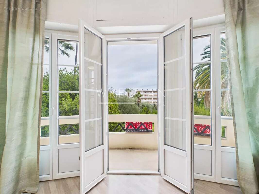 Appartement à CANNES