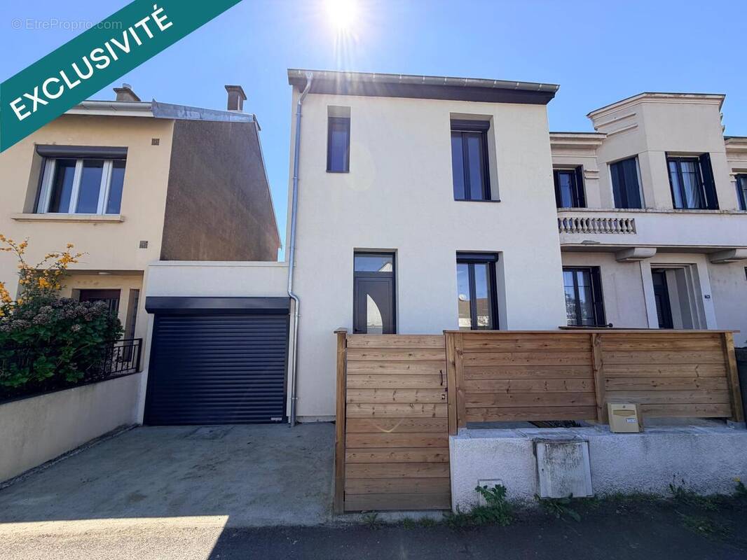 Photo 1 - Maison à VICHY