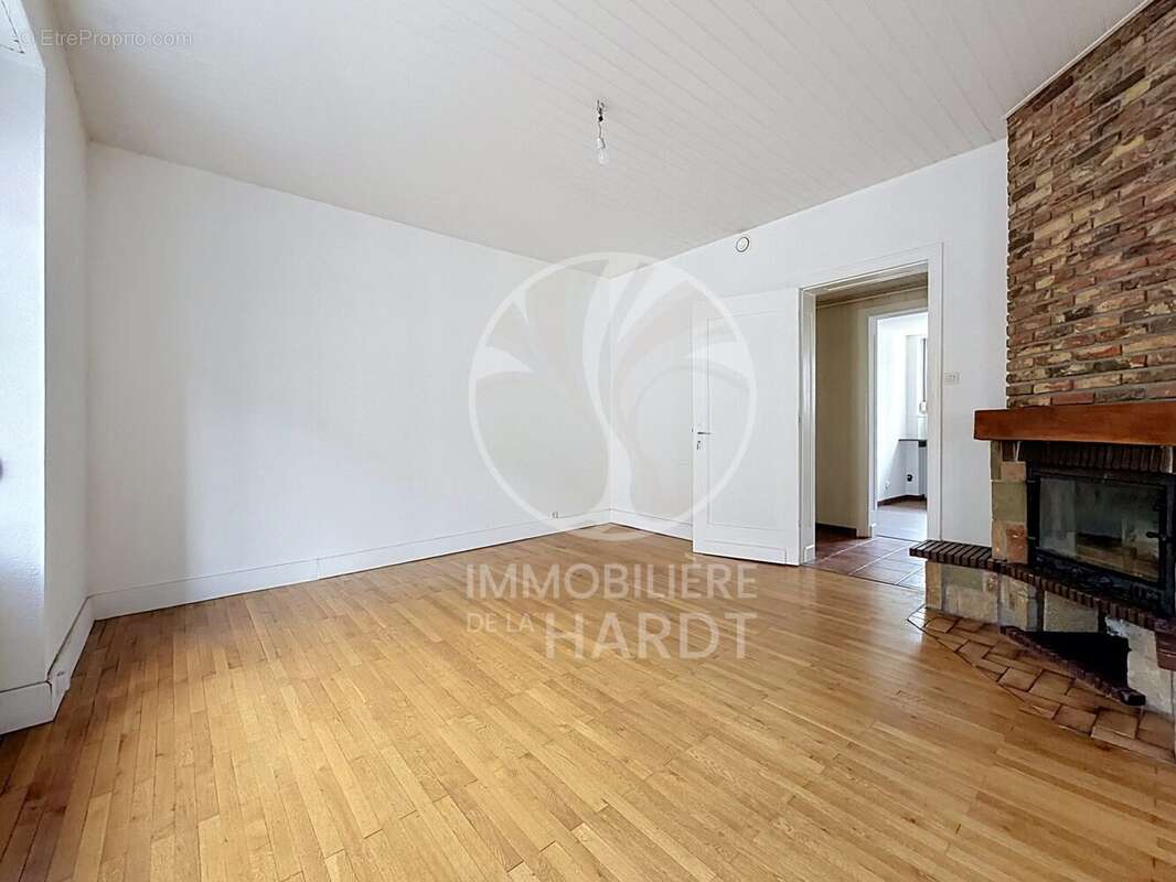 Appartement 84 m² à Mulhouse  - photo 4