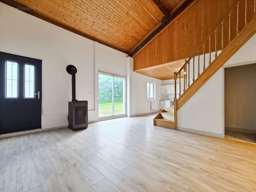 Maison à CHAVANAY