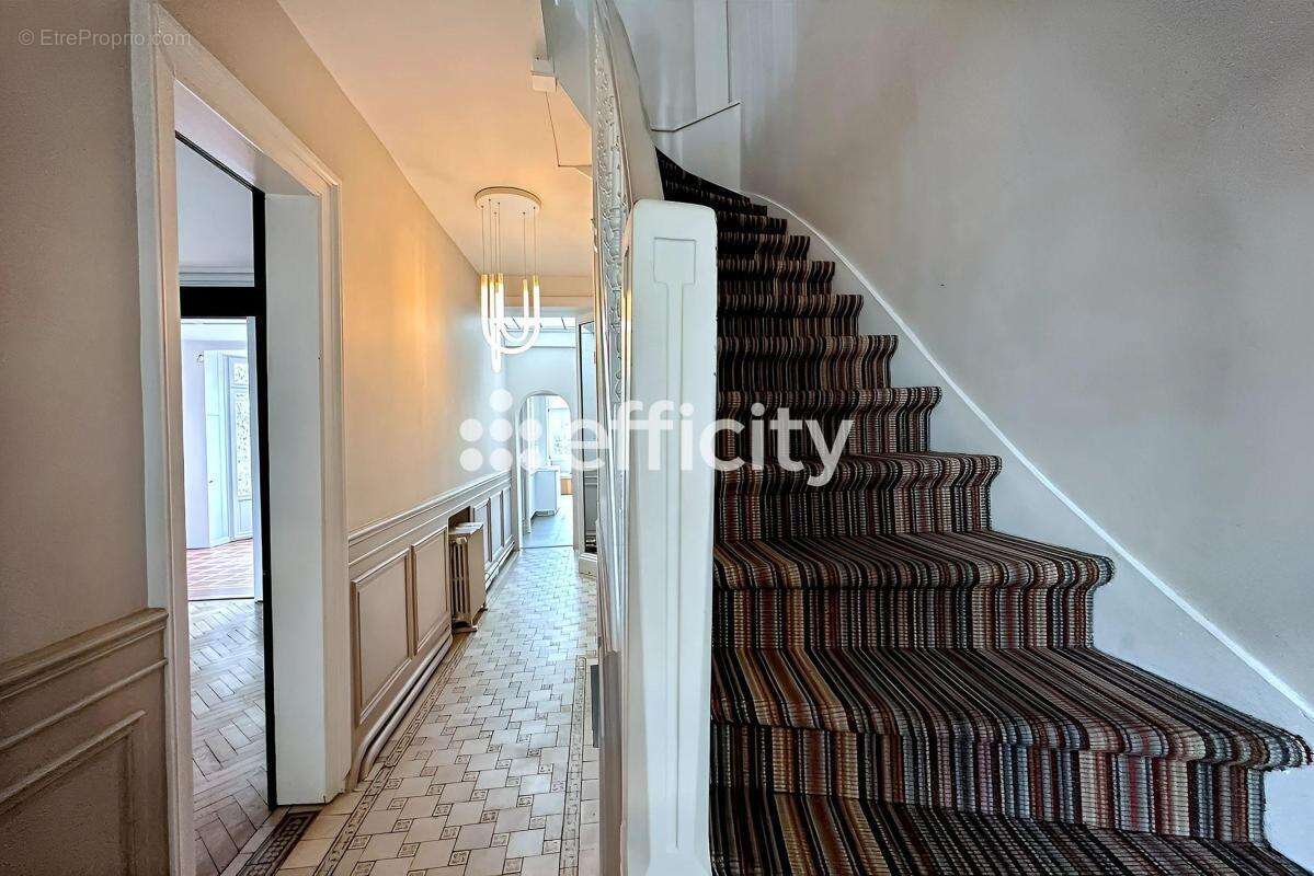 Maison à LA MADELEINE